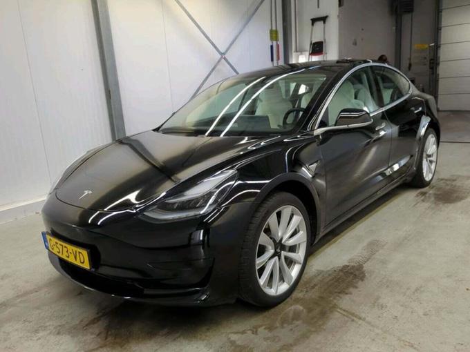 Tesla Model 3 Stnd.RWD Plus 60 kWh