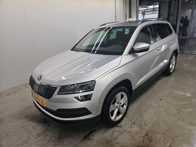 Skoda Karoq 1.0 TSI Bus. Ed.