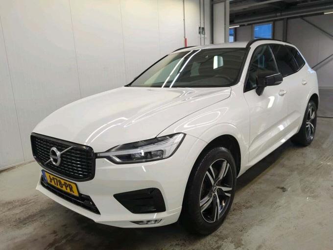 Volvo XC60 2.0 B5 R-Design