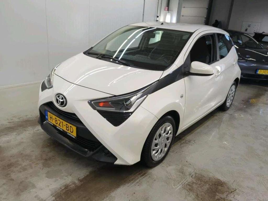 Toyota Aygo 1.0 VVT-i x-play