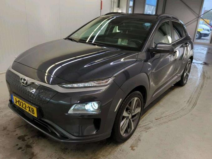 Hyundai Kona EV Premium 64 kWh