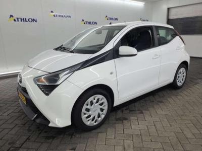 Toyota Aygo 1.0 VVT-i x-play 5D 53kW