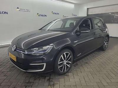 Volkswagen Golf E-DITION 2019 5D 100kW