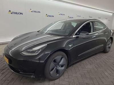 Tesla Model 3 Standard Range Plus RWD 4D 211kW