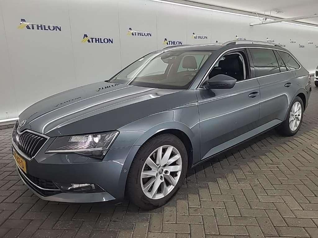 Skoda Superb Combi 1.4 TSI Greentech ACT DSG-7 Style Buss 5D 110kW