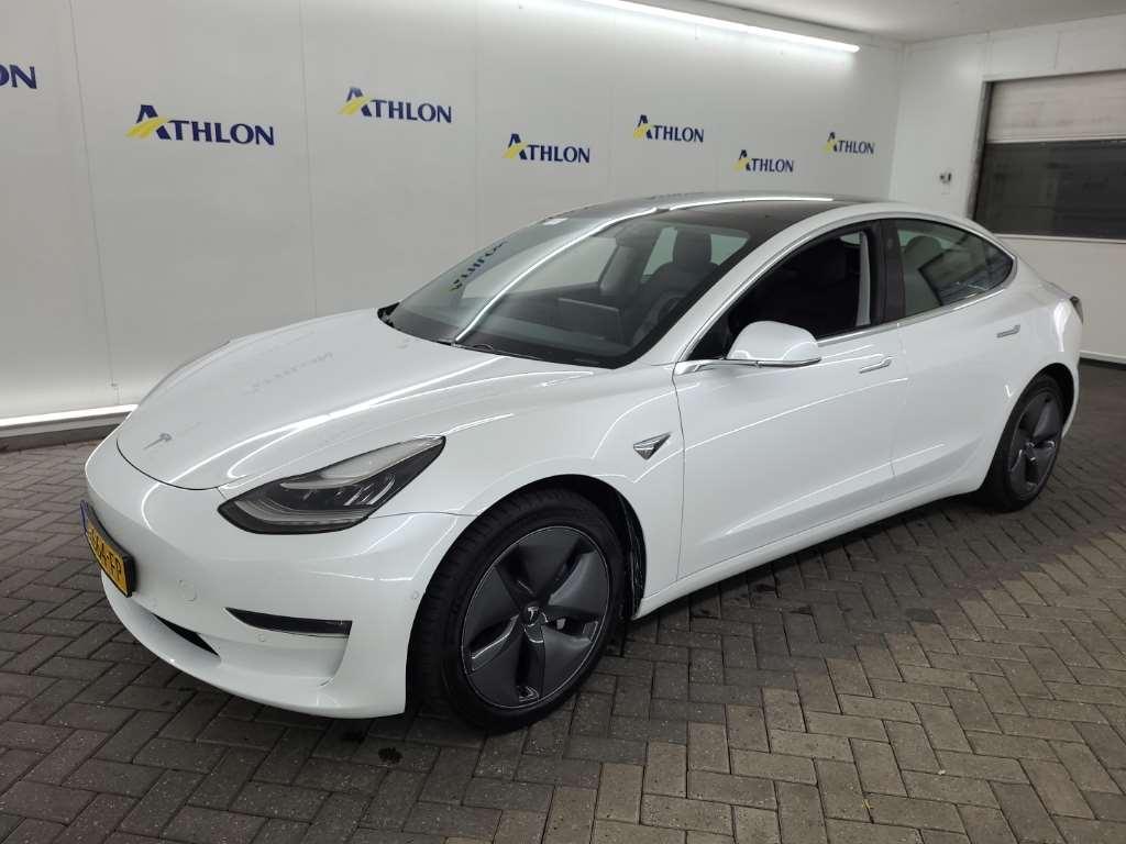 Tesla Model 3 Long Range Dual Motor AWD 4D 335kW