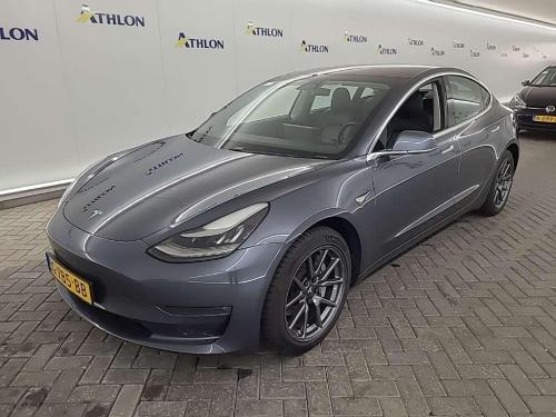 Tesla Model 3 Long Range RWD 4D 211kW