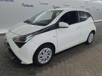 Toyota Aygo 1.0 VVT-i x-play 5D 53kW