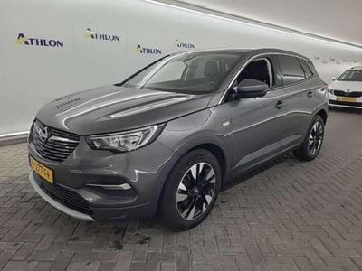 Opel Grandland X 1.2 Turbo S&amp;S 96kW Bus. Executive 5D