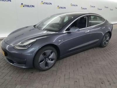 Tesla Model 3 Standard Range Plus RWD 4D 211kW