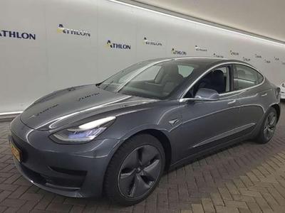 Tesla Model 3 Standard Range Plus RWD 4D 211kW