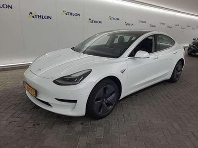 Tesla Model 3 Standard Range Plus RWD 4D 211kW