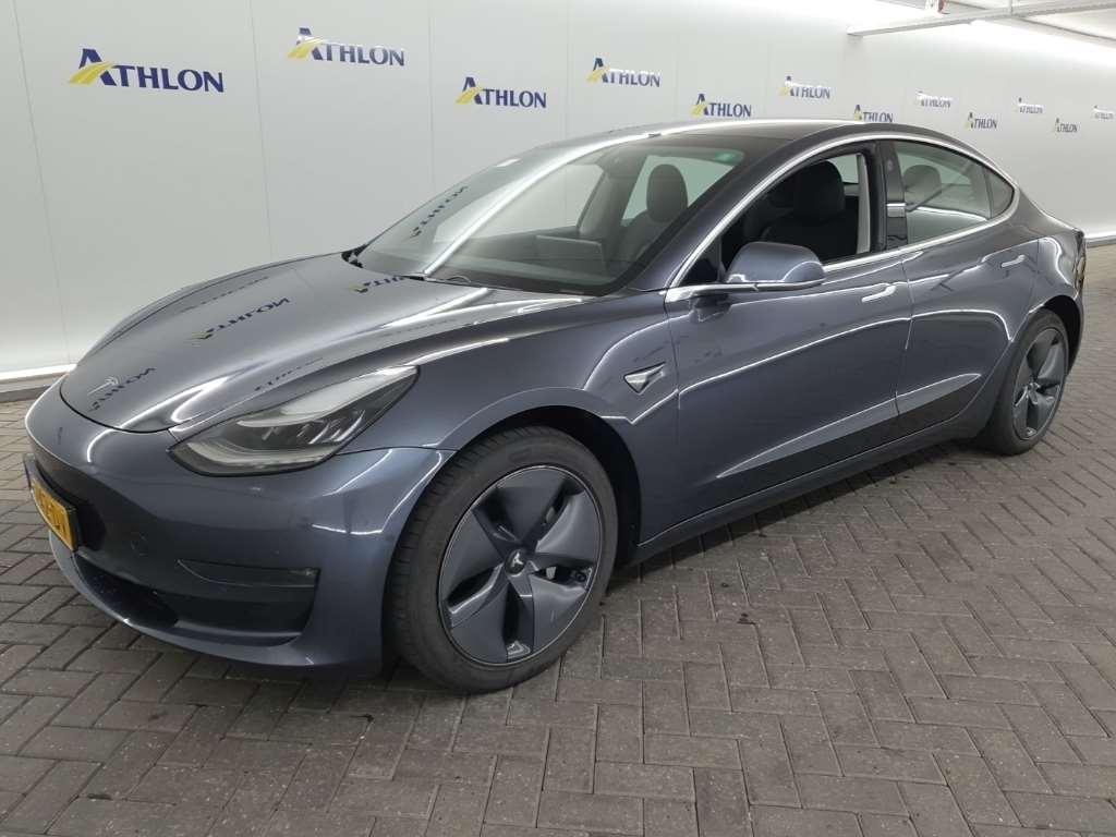 Tesla Model 3 Long Range Dual Motor AWD 4D 335kW