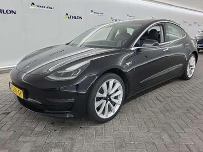 Tesla Model 3 Standard Range Plus RWD 4D 211kW