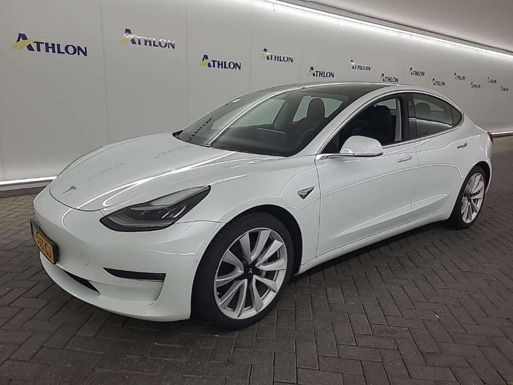 Tesla Model 3 Long Range Dual Motor AWD 4D 335kW