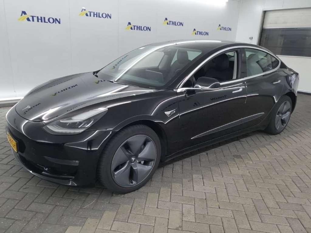 Tesla Model 3 Long Range Dual Motor AWD 4D 335kW