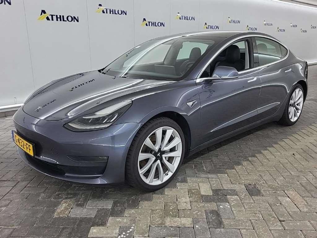 Tesla Model 3 Long Range Dual Motor AWD 4D 335kW