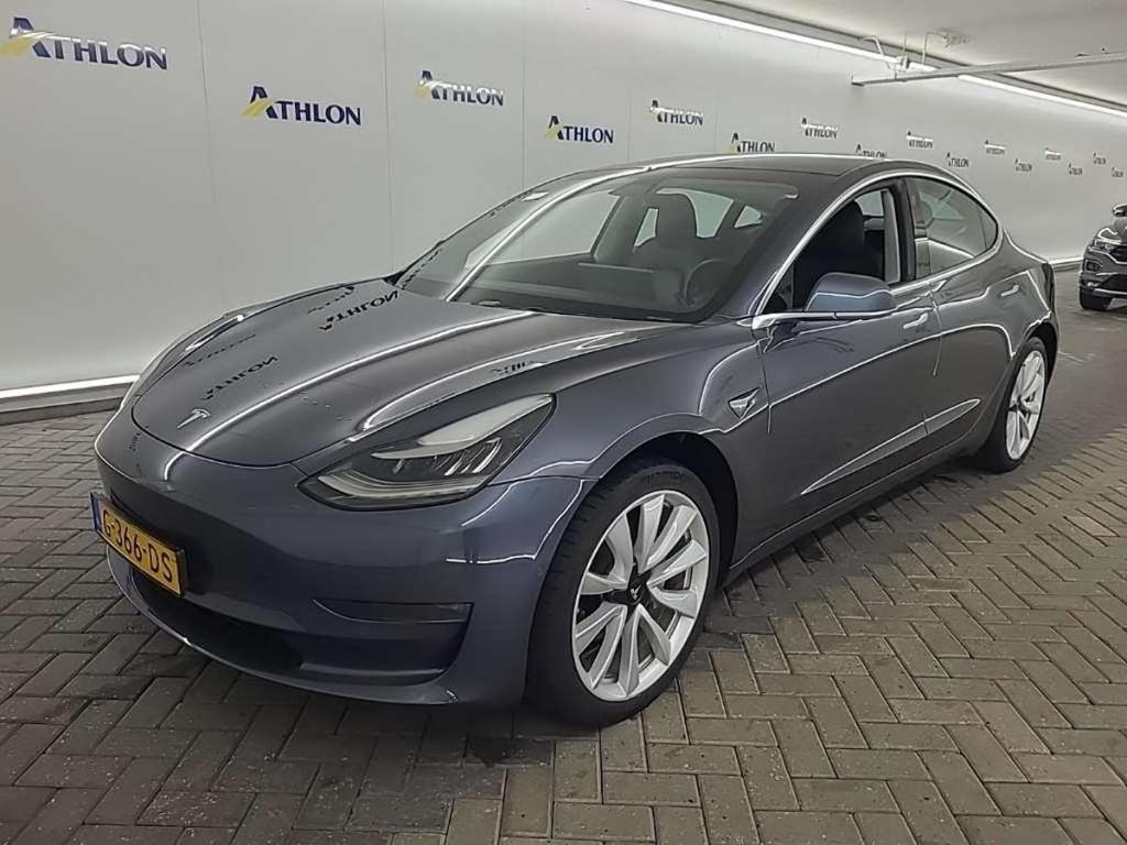 Tesla Model 3 Long Range Dual Motor AWD 4D 335kW