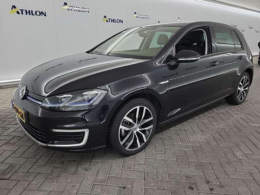 Volkswagen Golf e-Golf auto 5D 100kW