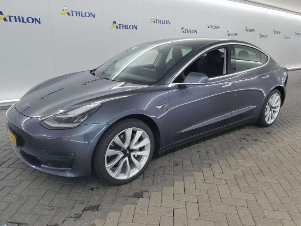 Tesla Model 3 Long Range Dual Motor AWD 4D 335kW