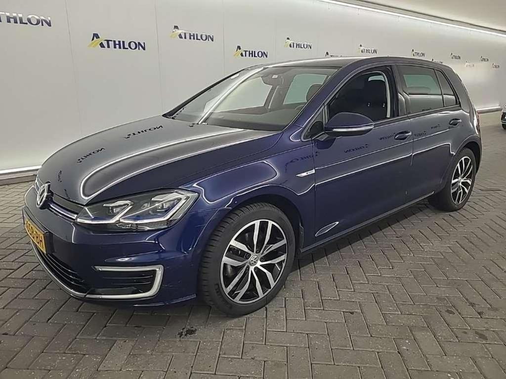 Volkswagen Golf e-Golf auto 5D 100kW