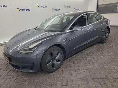 Tesla Model 3 Standard Range Plus RWD 4D 211kW