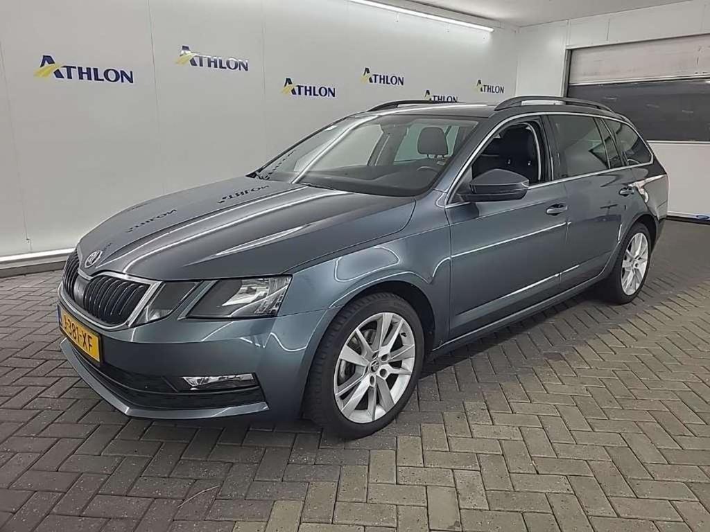 Skoda Octavia Combi 1.5 TSI Greentech Business Edition DSG 5D 11 Uitl.