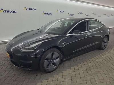 Tesla Model 3 Standard Range Plus RWD 4D 211kW