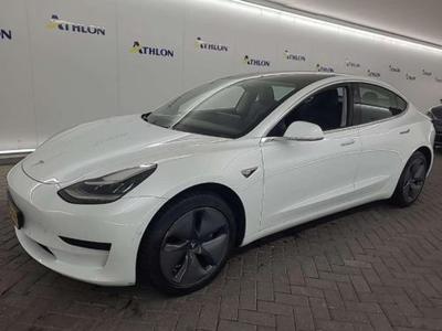 Tesla Model 3 Standard Range Plus RWD 4D 211kW