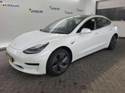 Tesla Model 3 Standard Range Plus RWD 4D 211kW