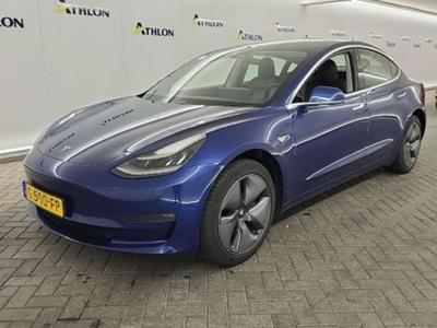 Tesla Model 3 Standard Range Plus RWD 4D 211kW