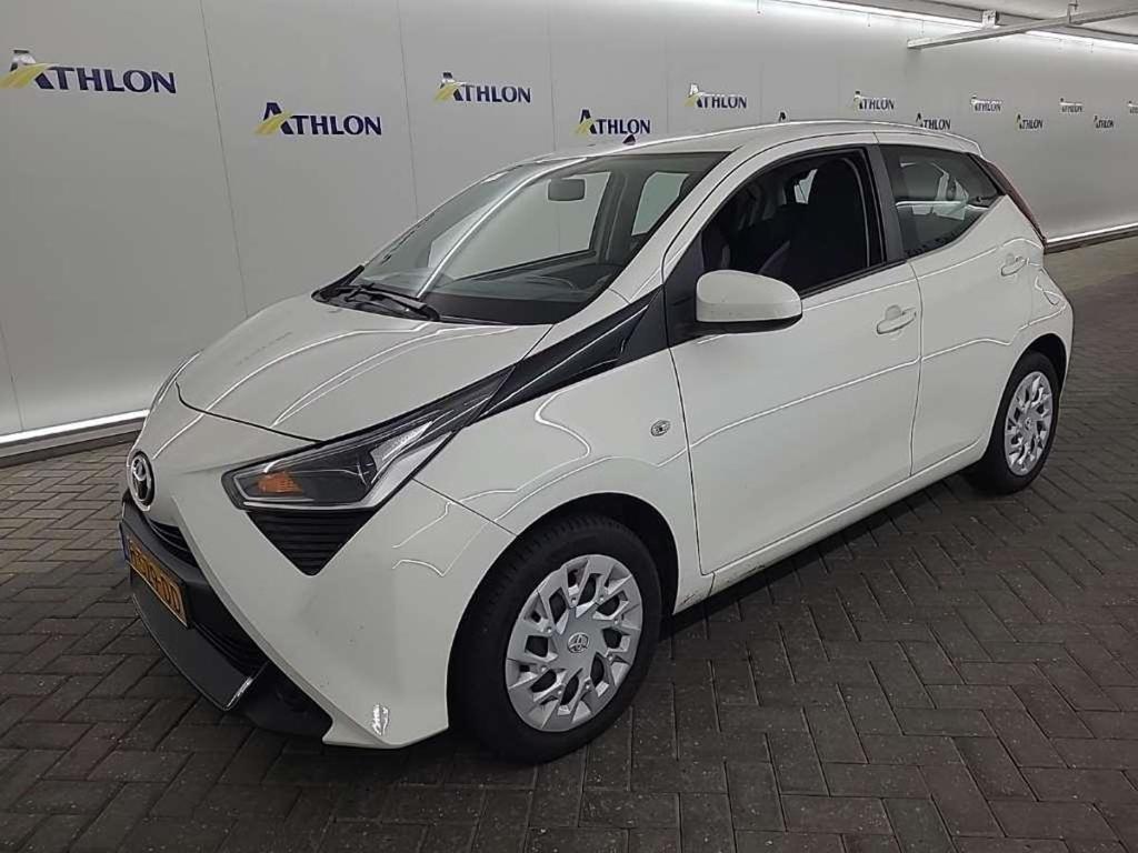 Toyota Aygo 1.0 VVT-i x-play 5D 53kW