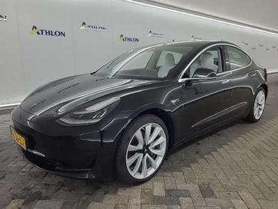 Tesla Model 3 Standard Range Plus RWD 4D 211kW