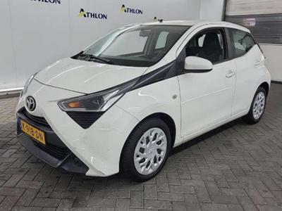 Toyota Aygo 1.0 VVT-i x-play 5D 53kW