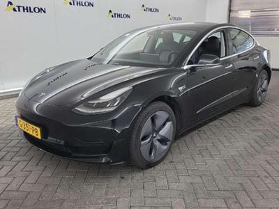 Tesla Model 3 Standard Range Plus RWD 4D 211kW