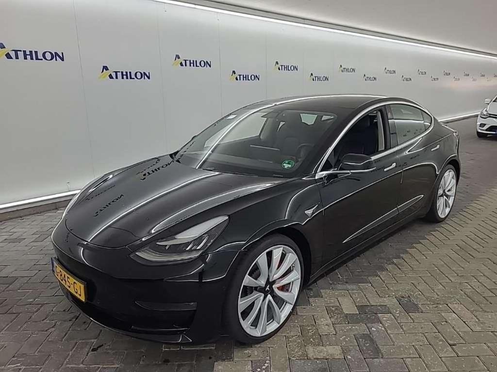 Tesla Model 3 Performance Dual Motor AWD 4D 358kW