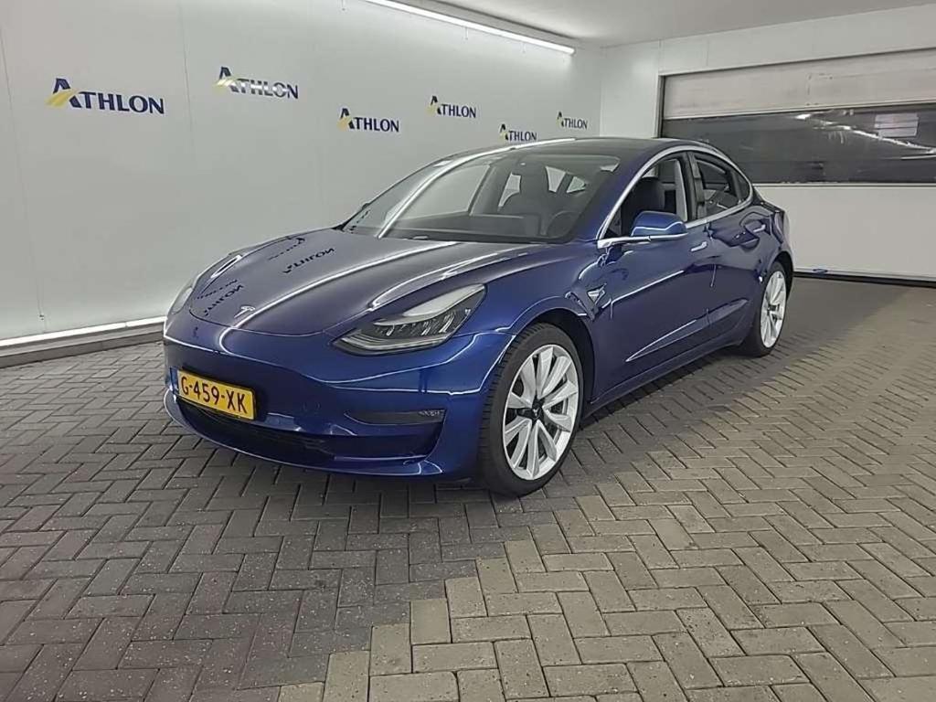 Tesla Model 3 Long Range Dual Motor AWD 4D 335kW