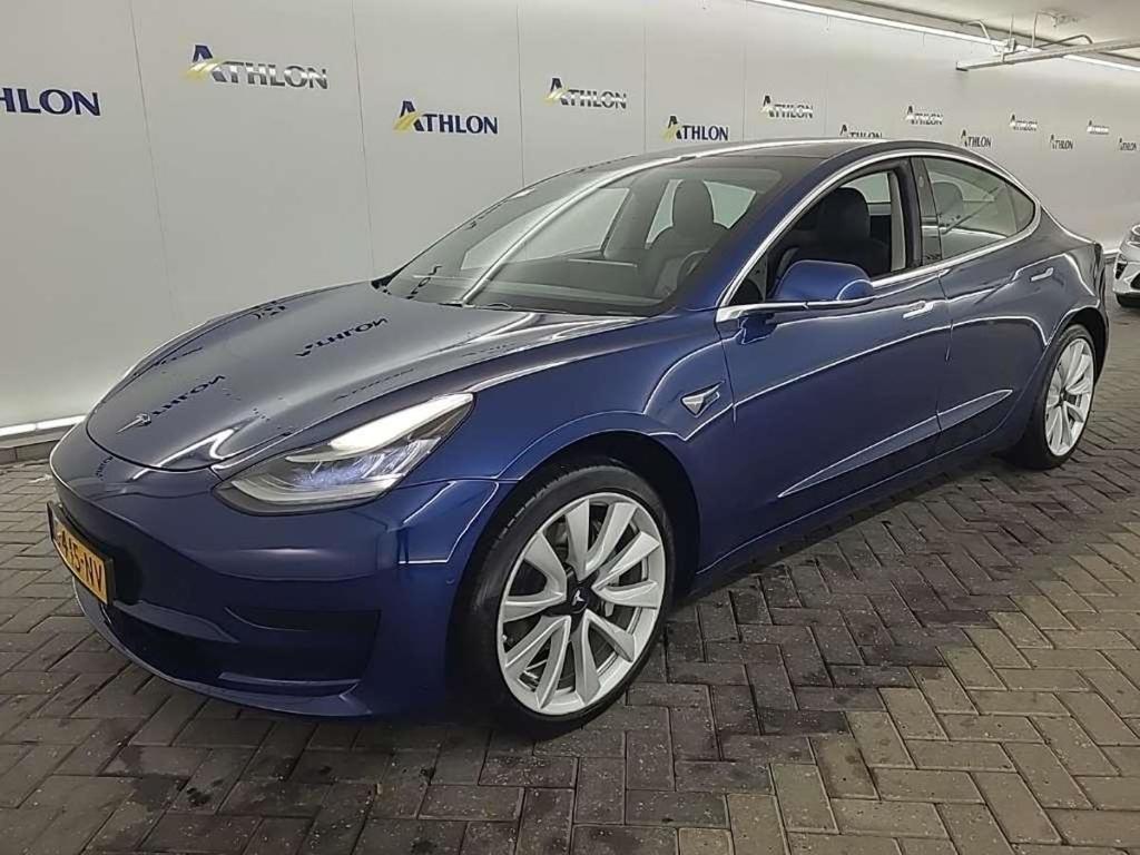 Tesla Model 3 Standard Range Plus RWD 4D 211kW