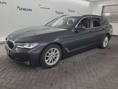 BMW 5-serie Touring 520iA Business Edition Plus 5D 135k..