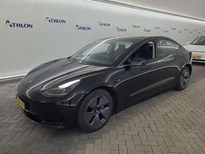 Tesla Model 3 Standard Range Plus RWD 4D 225kW