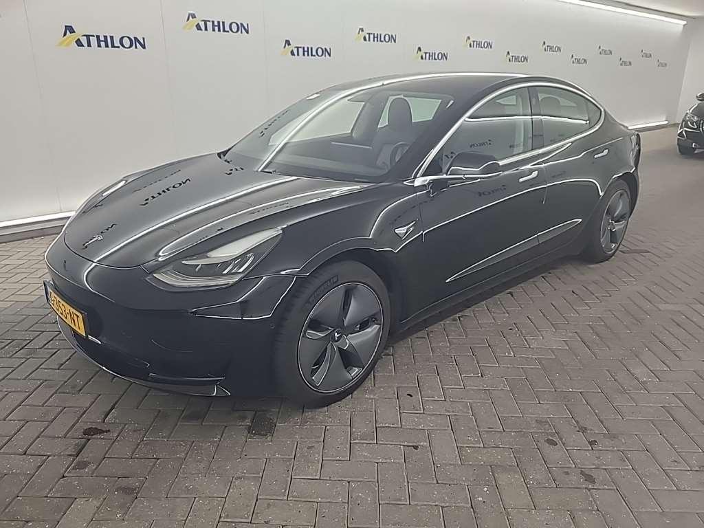 Tesla Model 3 Standard Range Plus RWD 4D 225kW