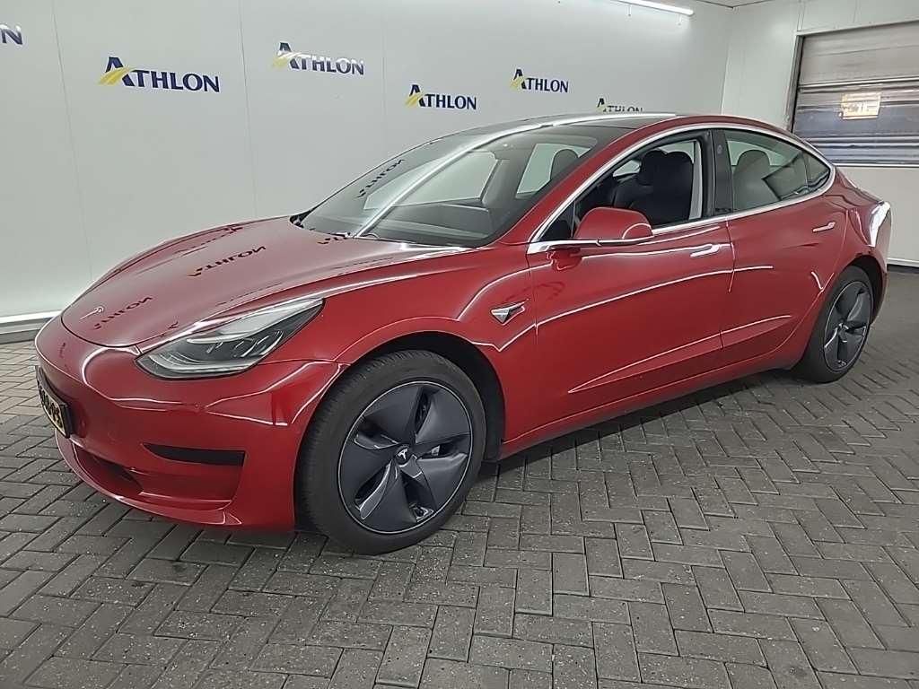 Tesla Model 3 Standard Range Plus RWD 4D 225kW