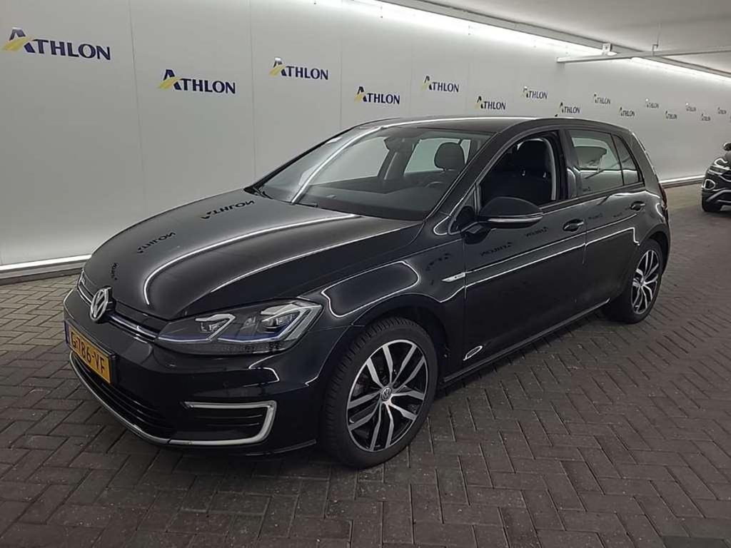 Volkswagen Golf E-DITION 2019 5D 100kW