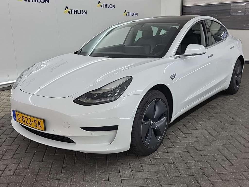 Tesla Model 3 Standard Range Plus RWD 4D 225kW