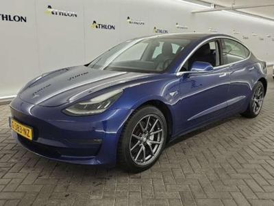 Tesla Model 3 Long Range Dual Motor AWD 4D 335kW