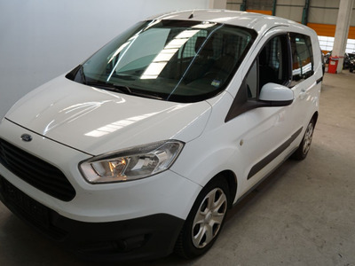 Ford Transit Courier  Trend 1.5 TDCI  55KW  MT5  E6