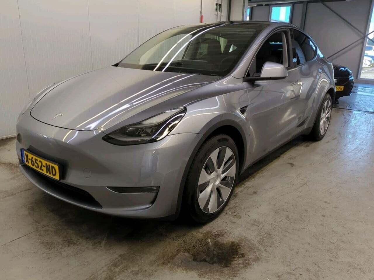 Tesla Model Y Long Range AWD 75kWh