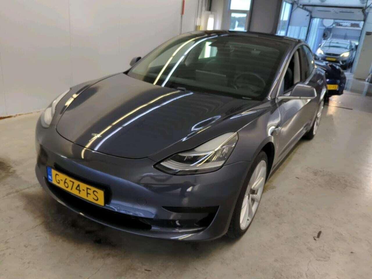 Tesla Model 3 Stnd.RWD Plus 60 kWh