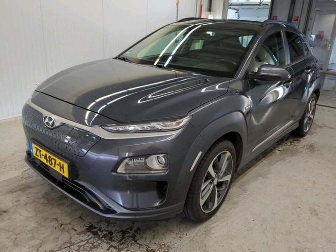 Hyundai Kona EV Premium 64 kWh