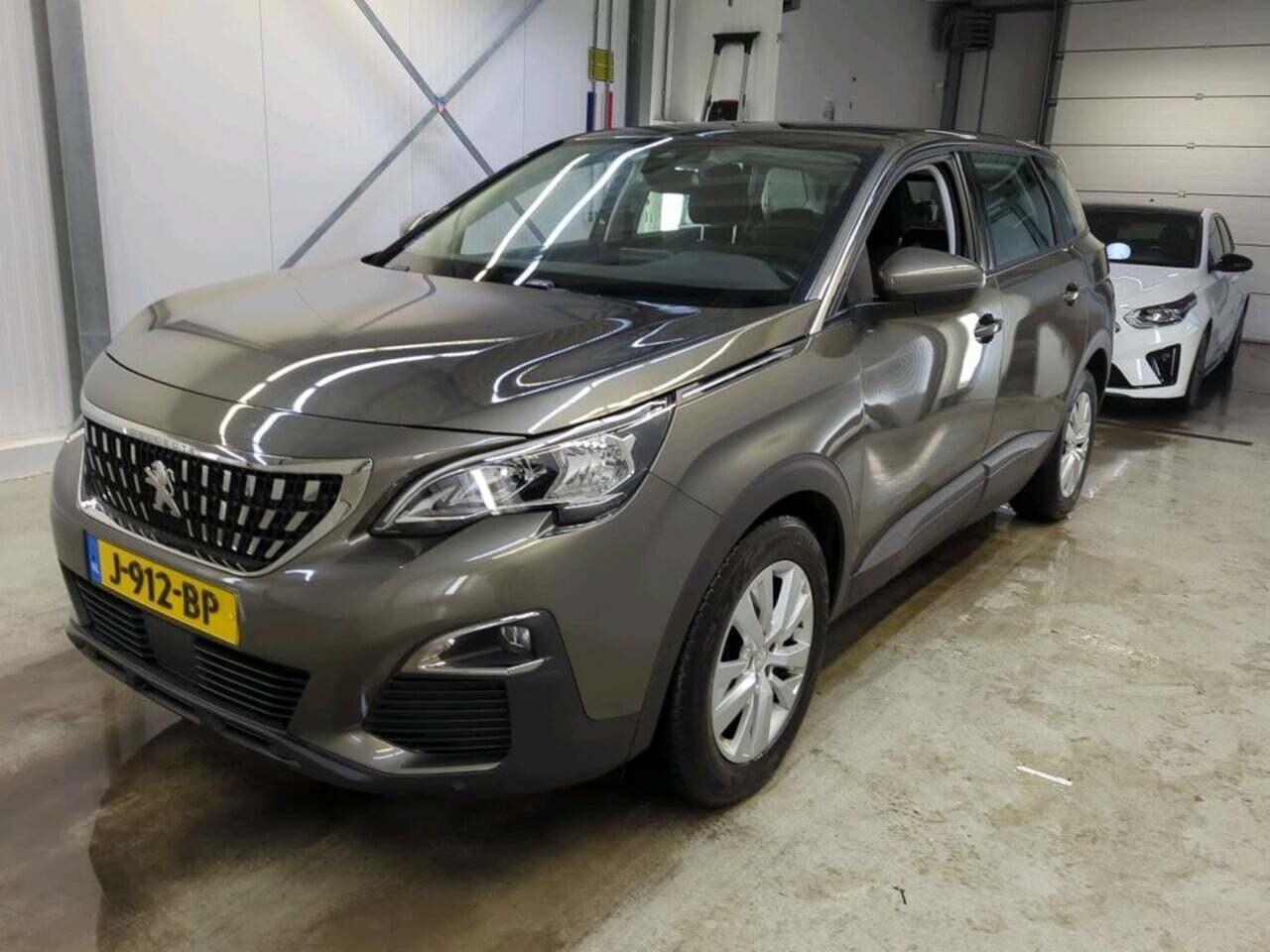 Peugeot 5008 1.2 PT BL. Executive